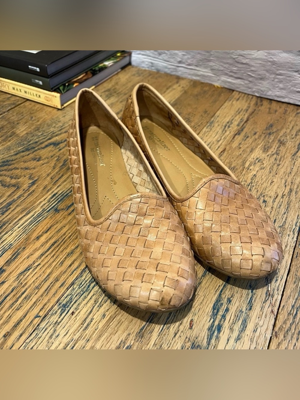 NATURALIZER Tan Woven Leather Ballet Flats Size 7
